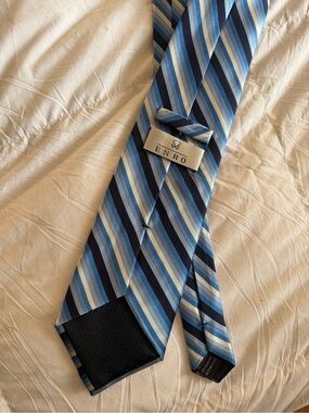 Enro 100% Silk Blue Striped Tie